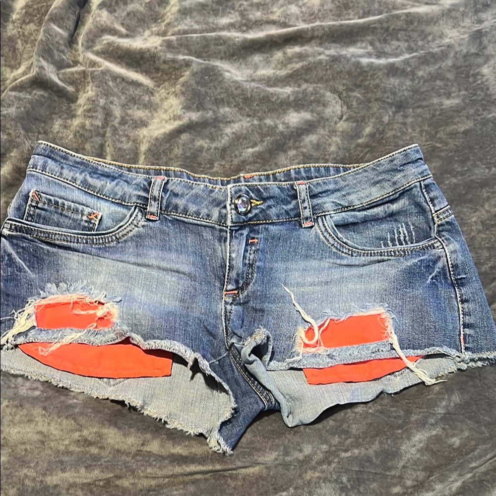 Women’s size 4 shorts